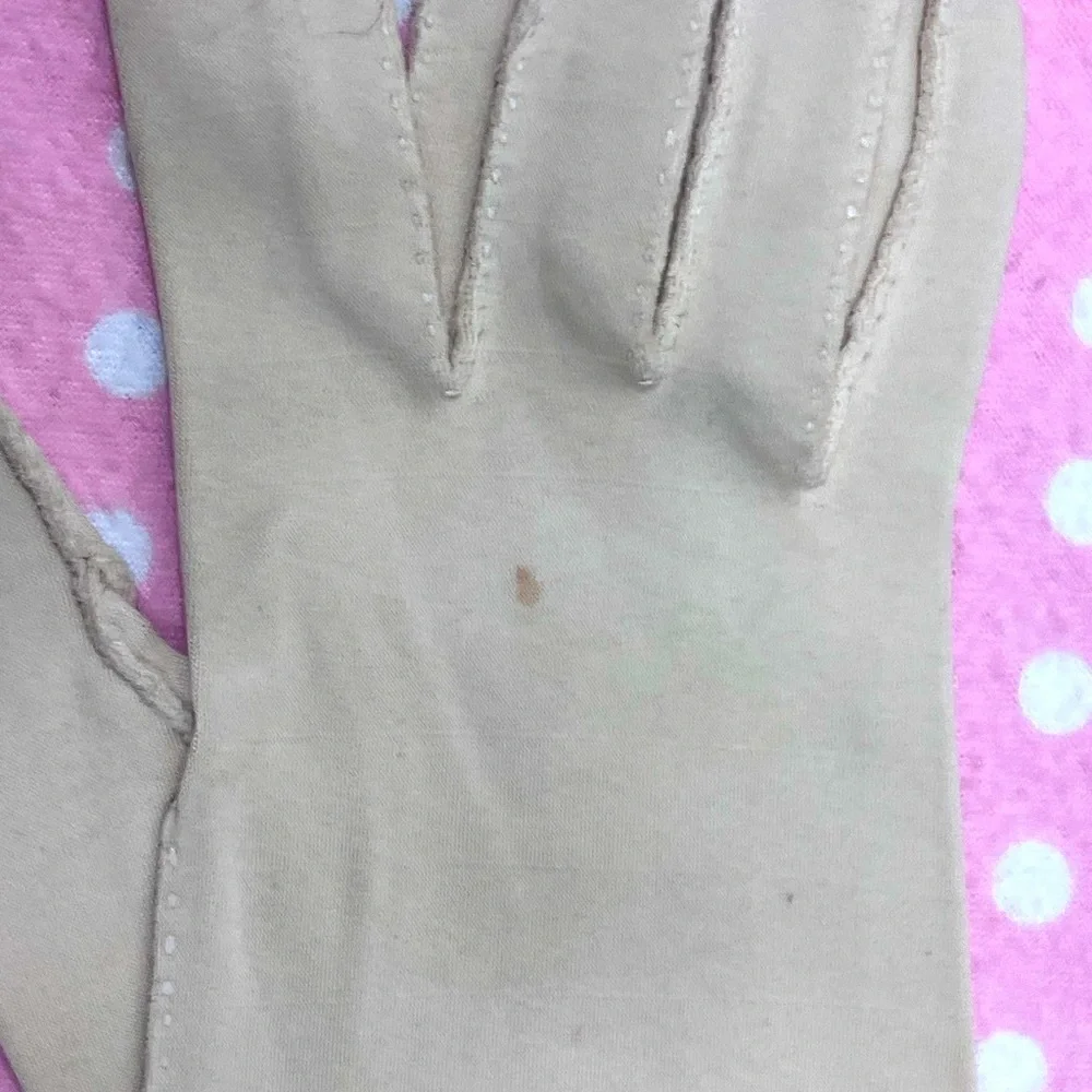 Vintage Cream Embroidered Gloves 6 1/2